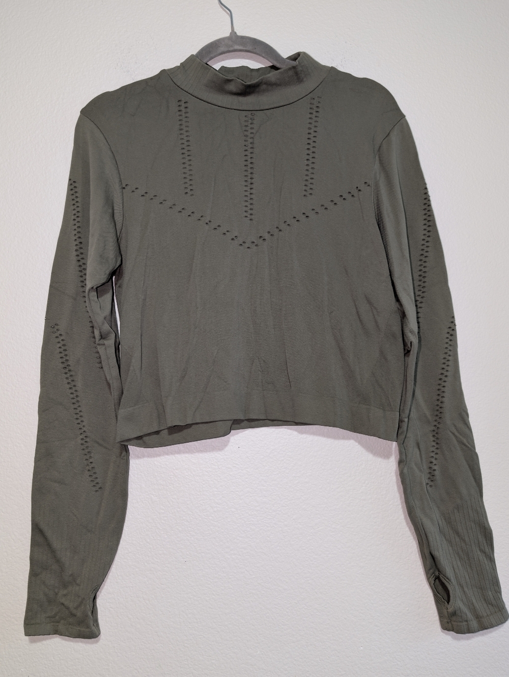 Old Navy Summer Cropped Athletic Top Size XXL